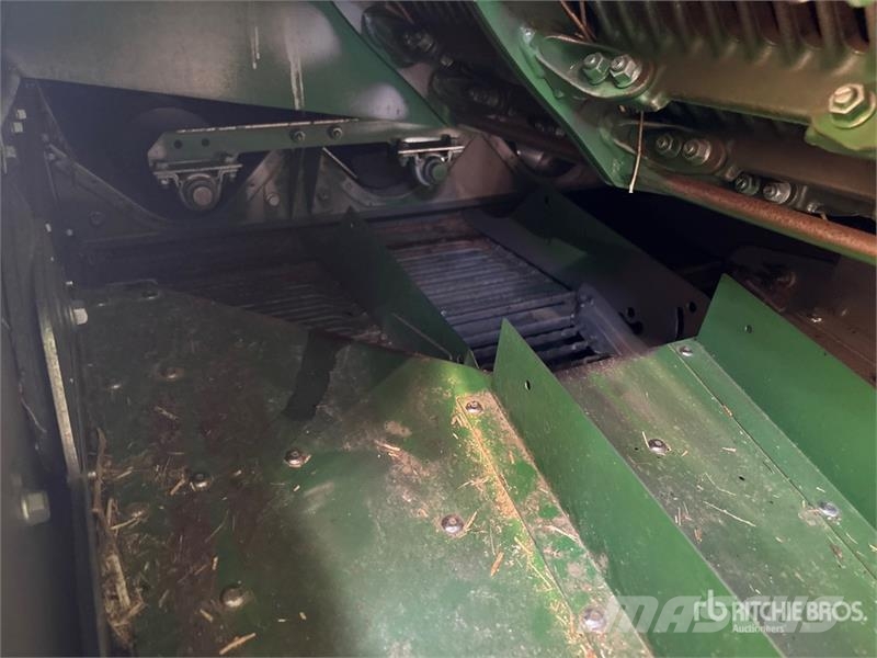 John Deere S790 Combine Harvester Combine harvesters