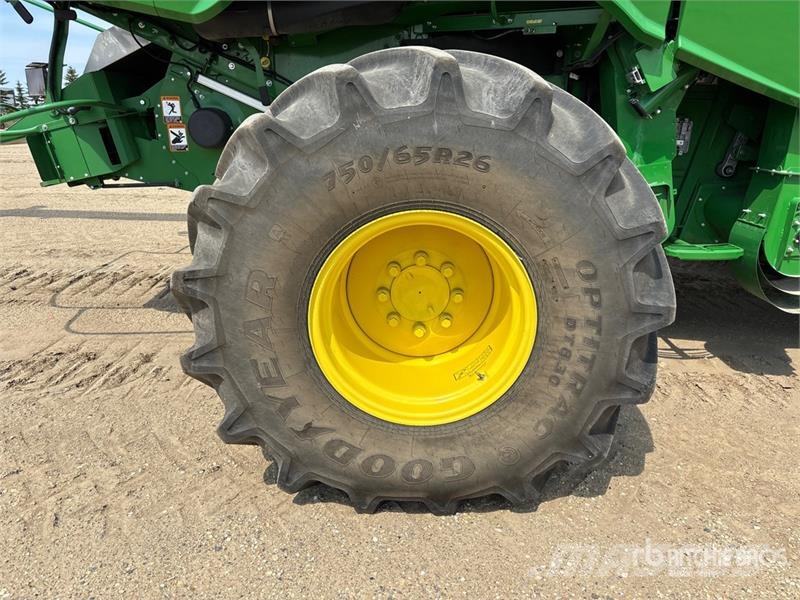 John Deere S790 Combine Harvester Kombájnok