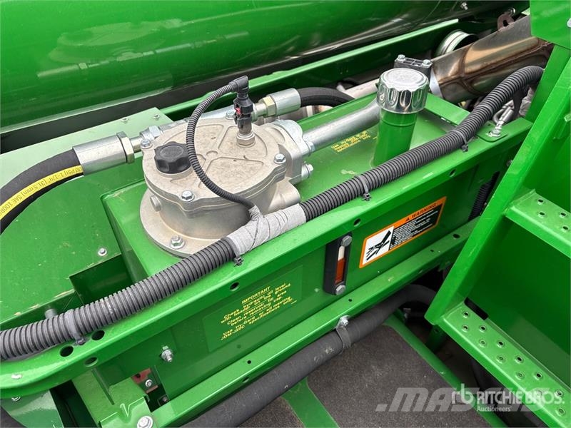 John Deere S790 Combine Harvester 聯合收穫機