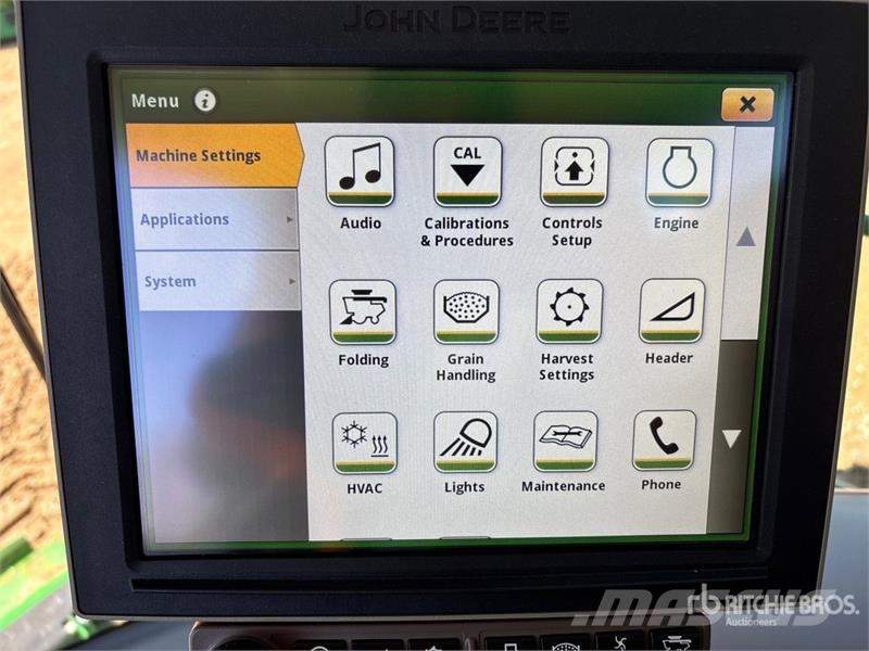 John Deere S790 Combine Harvester Combine harvesters