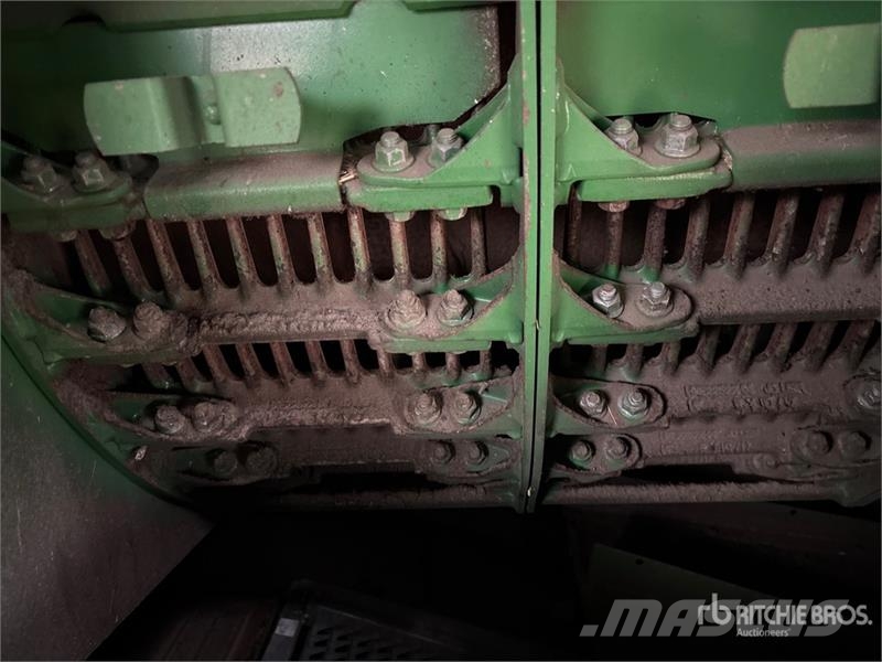 John Deere S790 Combine Harvester 聯合收穫機