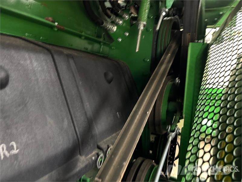 John Deere S790 Combine Harvester 聯合收穫機