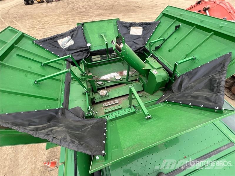John Deere S790 Combine Harvester Cosechadoras combinadas