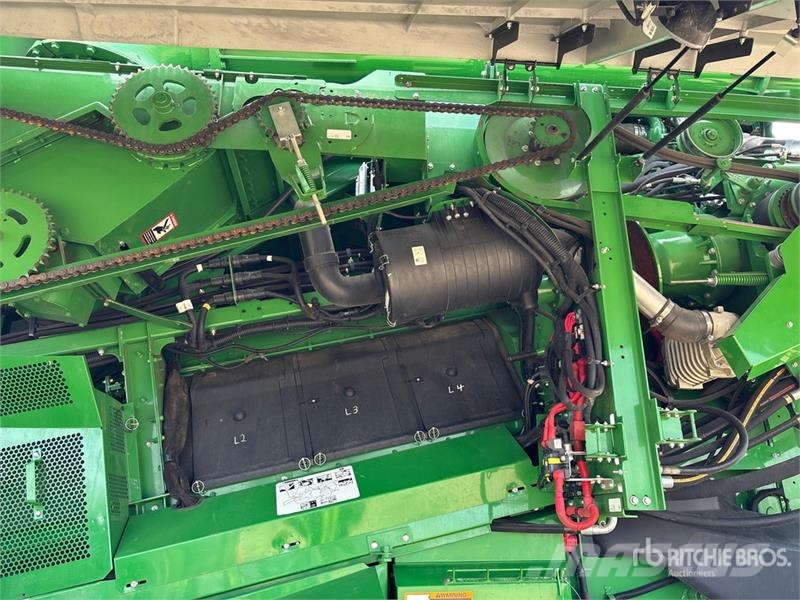 John Deere S790 Combine Harvester Kombájnok
