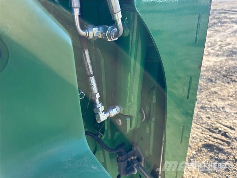 John Deere S790 Combine Harvester Θεριζοαλωνιστικές μηχανές