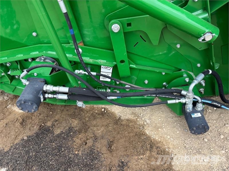 John Deere S790 Combine Harvester 聯合收穫機