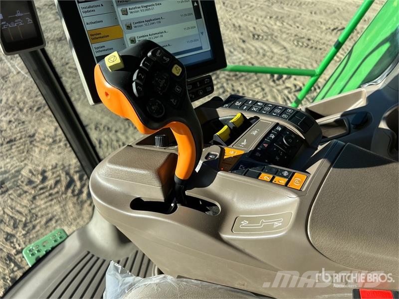 John Deere S790 Combine Harvester Θεριζοαλωνιστικές μηχανές