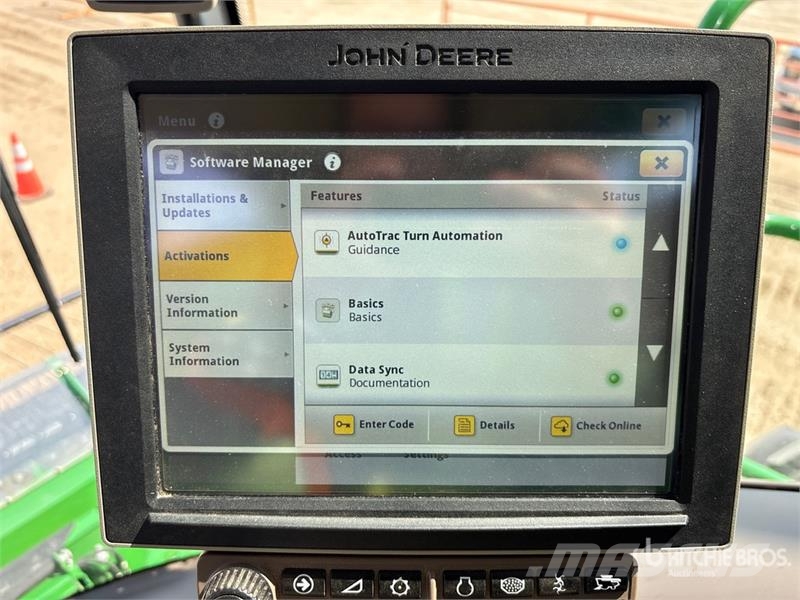 John Deere S790 Combine Harvester Kombájnok