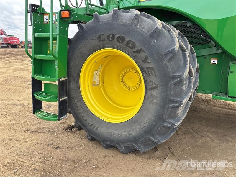 John Deere S790 Combine Harvester Mietitrebbiatrici