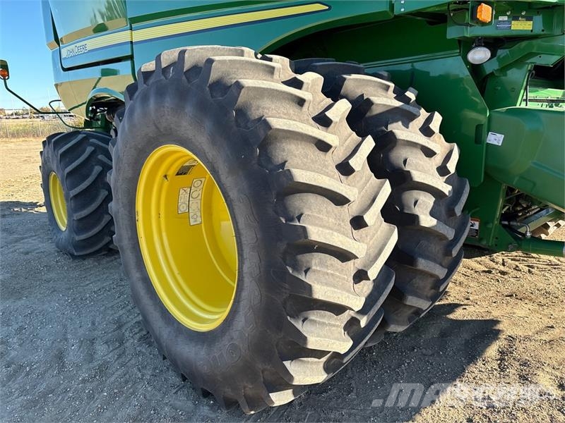 John Deere S790 Combine Harvester Θεριζοαλωνιστικές μηχανές