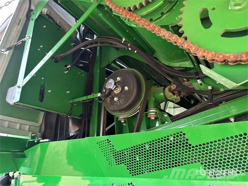John Deere S790 Combine Harvester Cosechadoras combinadas