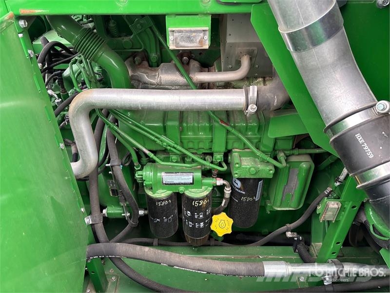 John Deere S790 Combine Harvester Skurtreskere