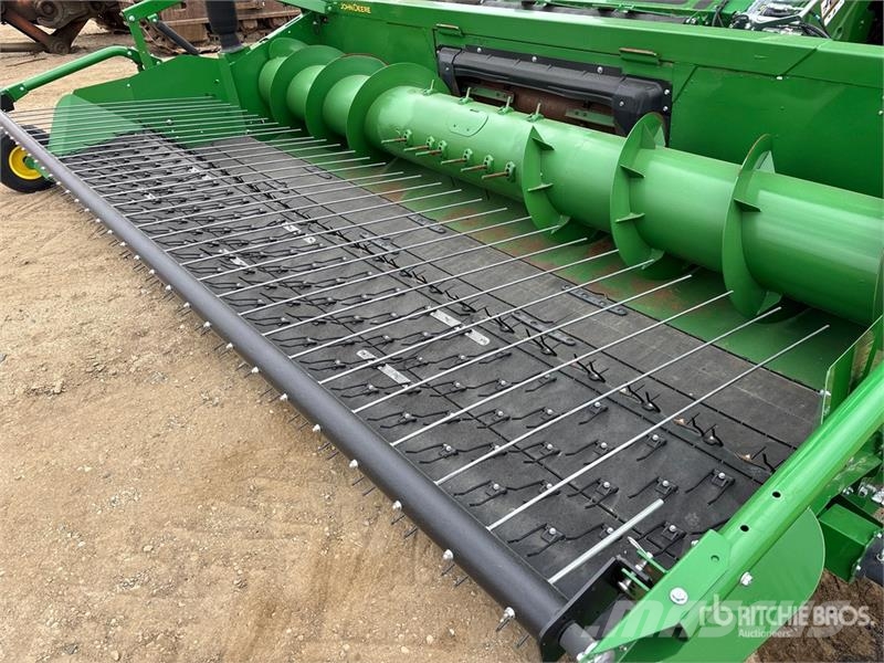 John Deere S790 Combine Harvester 聯合收穫機