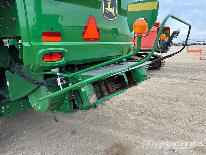 John Deere S790 Combine Harvester 聯合收穫機