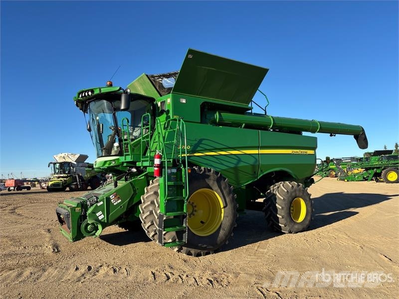 John Deere S790 Combine Harvester Θεριζοαλωνιστικές μηχανές
