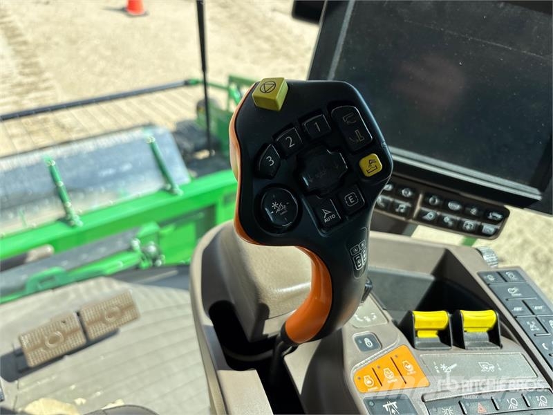 John Deere S790 Combine Harvester Kombájnok