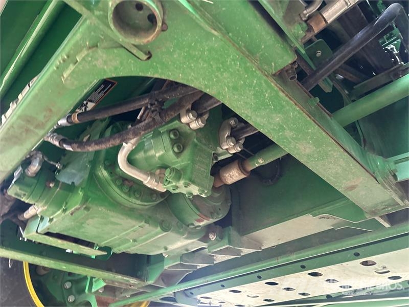 John Deere S790 Combine Harvester Skurtreskere