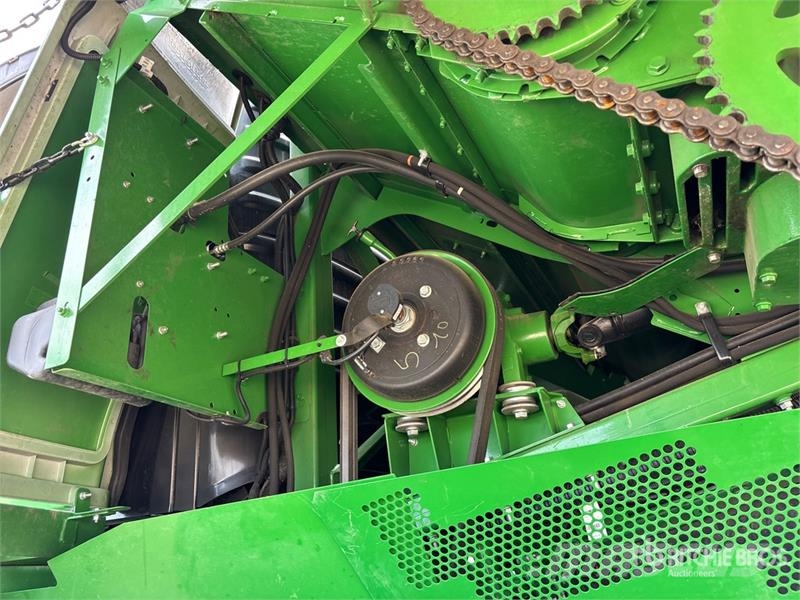 John Deere S790 Combine Harvester Kombájnok
