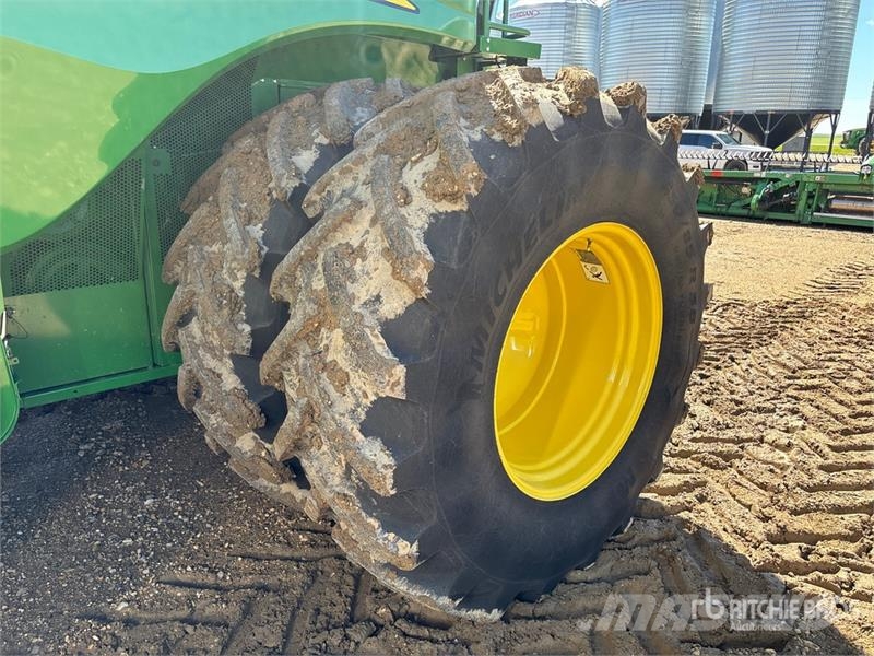 John Deere S790 Combine Harvester Combine harvesters