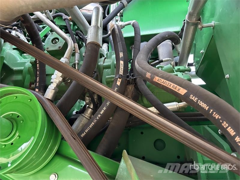 John Deere S790 Combine Harvester 聯合收穫機