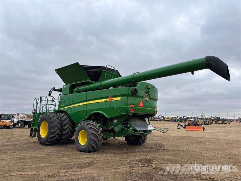John Deere S790 Combine Harvester Cosechadoras combinadas