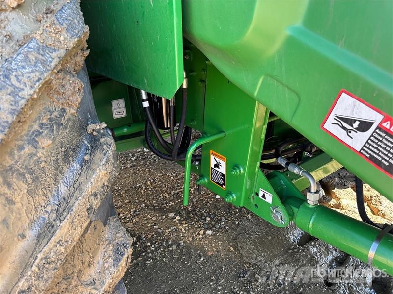 John Deere S790 Combine Harvester Combine harvesters