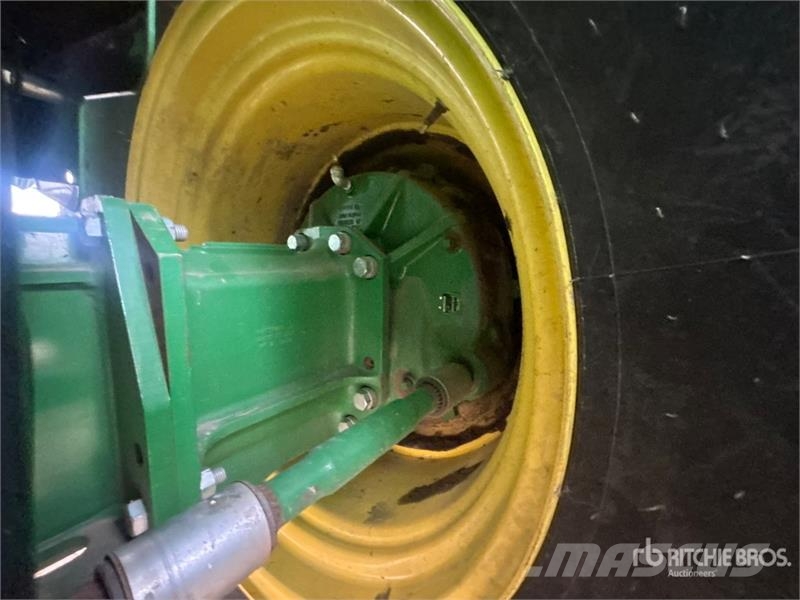 John Deere S790 Combine Harvester Skurtreskere