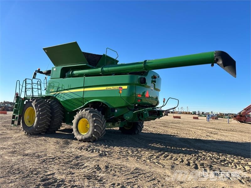 John Deere S790 Combine Harvester Θεριζοαλωνιστικές μηχανές
