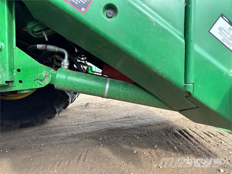 John Deere S790 Combine Harvester Mietitrebbiatrici