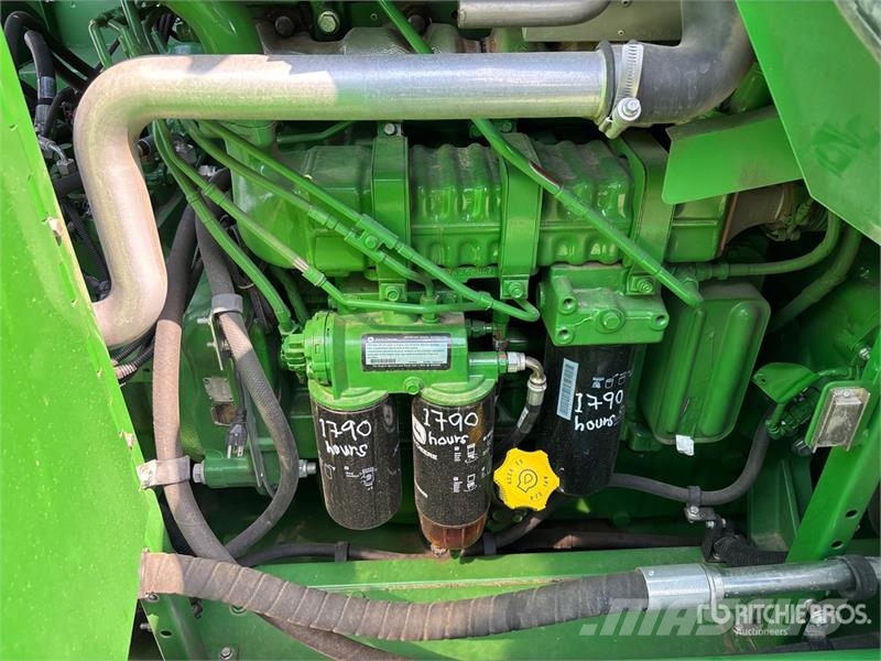 John Deere S790 Combine Harvester Kombájnok