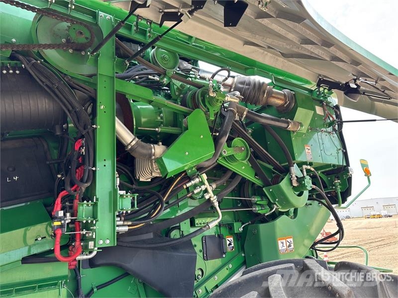 John Deere S790 Combine Harvester Kombájnok
