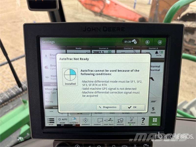 John Deere S790 Combine Harvester Skurtreskere