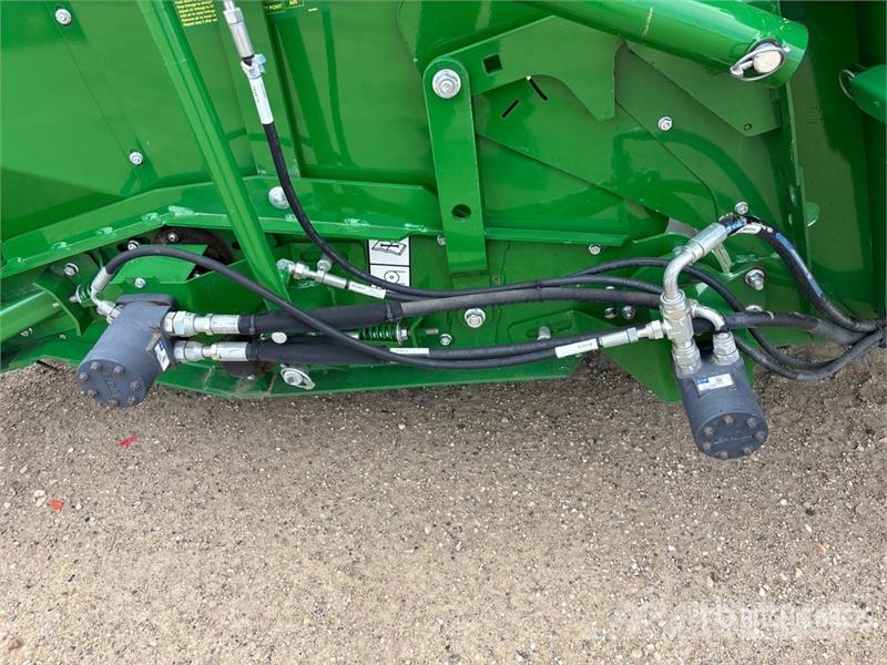John Deere S790 Combine Harvester Kombájnok