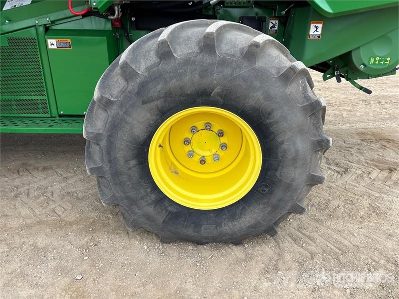 John Deere S790 Combine Harvester 聯合收穫機