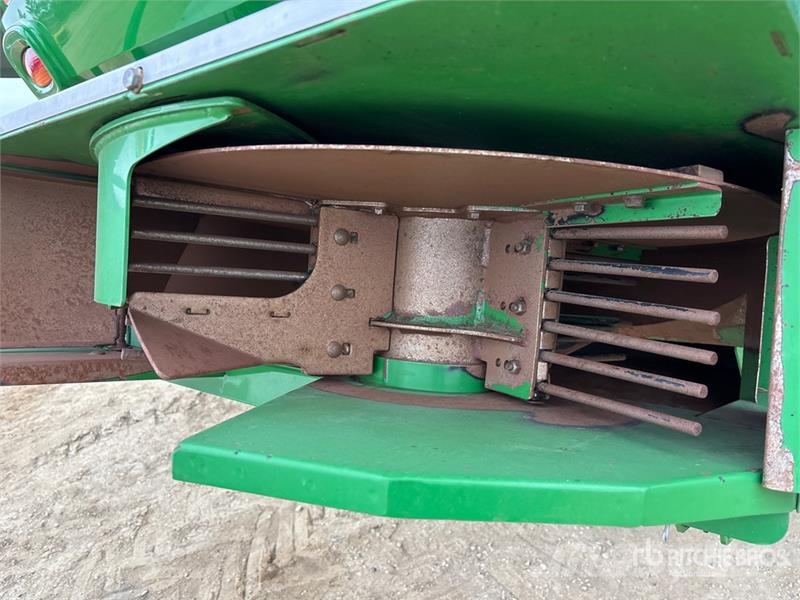 John Deere S790 Combine Harvester 聯合收穫機