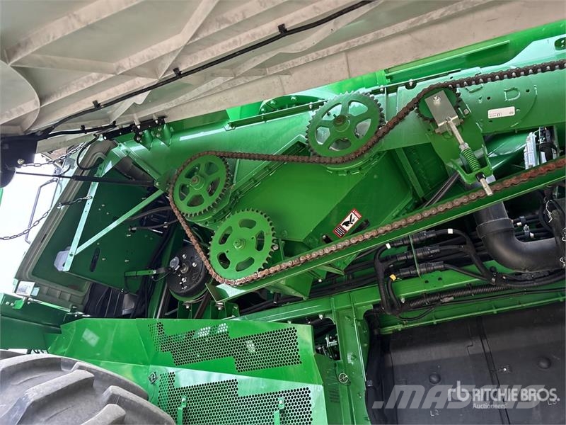 John Deere S790 Combine Harvester 聯合收穫機
