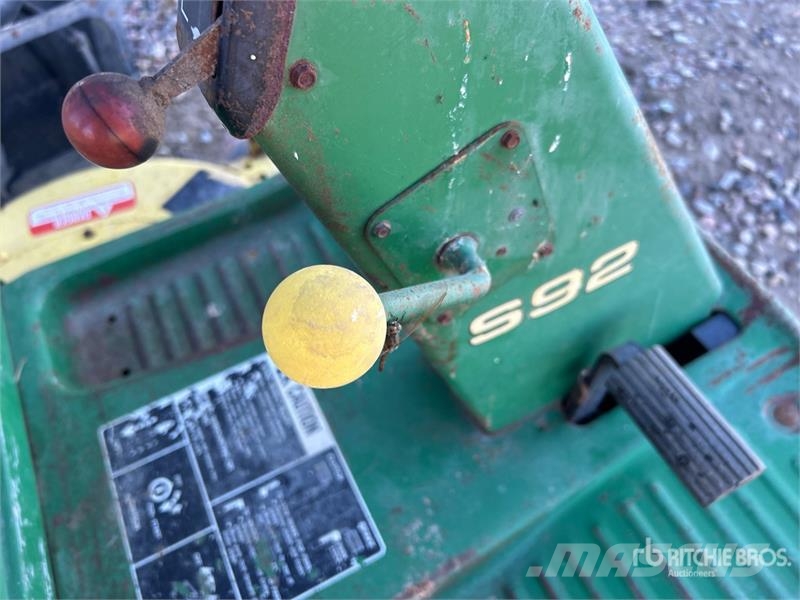John Deere S92 Ride-On Lawn Mower Trattorini tagliaerba