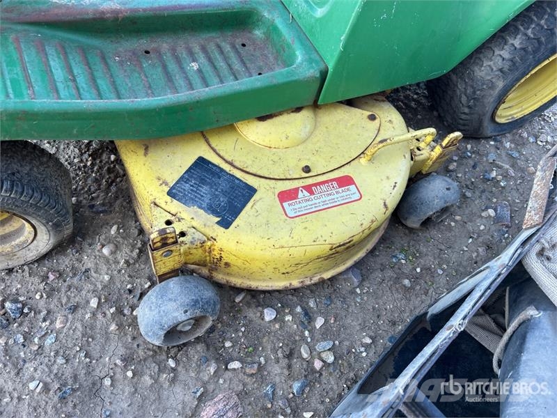 John Deere S92 Ride-On Lawn Mower Trattorini tagliaerba