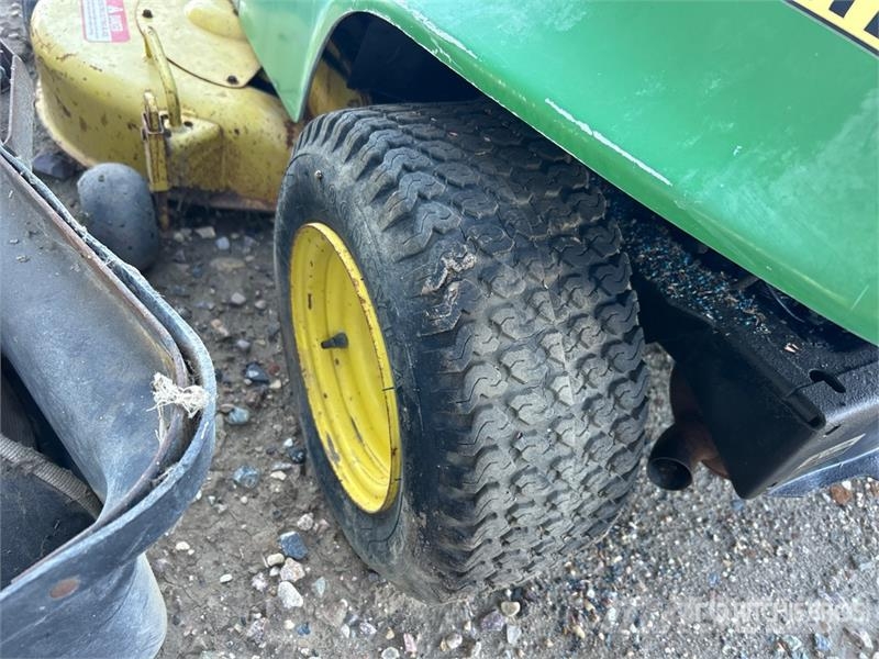 John Deere S92 Ride-On Lawn Mower Trattorini tagliaerba