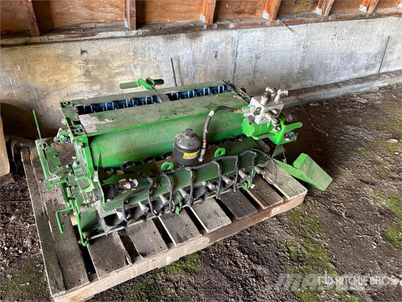 John Deere Sectional Control Metering Box - Fits John Deere C Muud osad