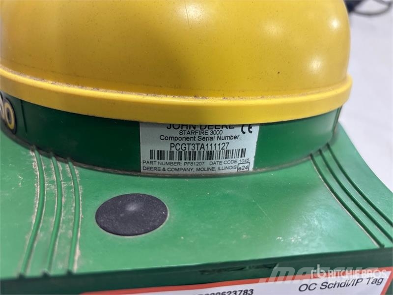 John Deere StarFire 3000 GNSS Receiver ماكينات زراعية - غير ذلك