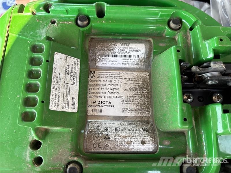 John Deere StarFire 7000 GNSS Receiver Farm machinery