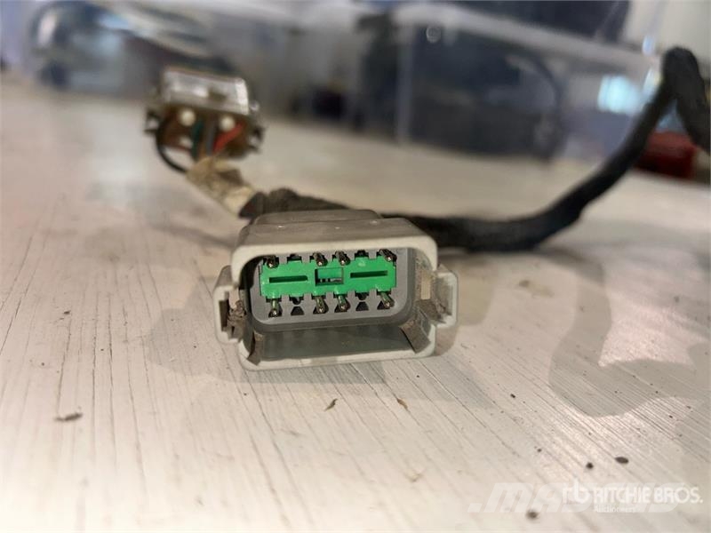 John Deere StarFire iTC GNSS Receiver ماكينات زراعية - غير ذلك