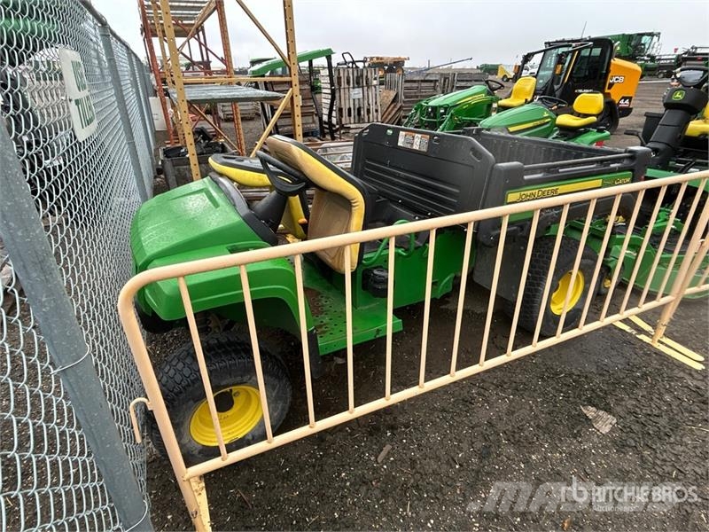 John Deere TX 4x4 Utility Vehicle ماكينات منفعة عامة