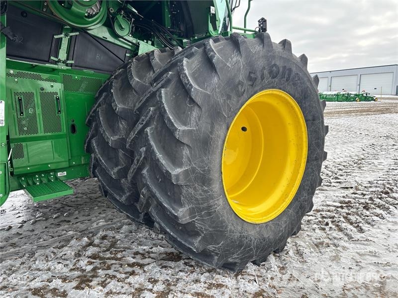 John Deere X9 1000 4x4 Combine Harvester コンバイン