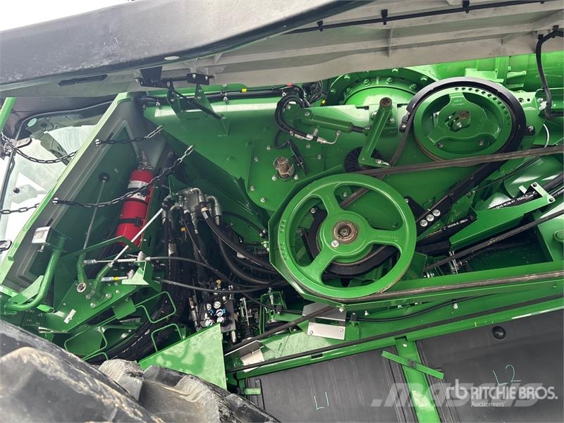 John Deere X9 1000 4x4 Combine Harvester コンバイン
