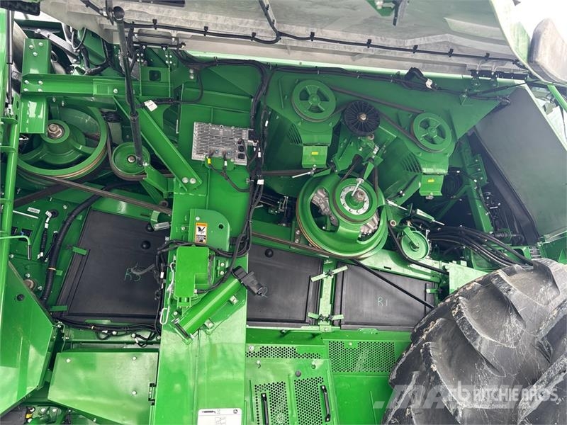 John Deere X9 1000 4x4 Combine Harvester コンバイン