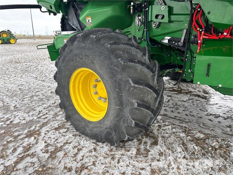 John Deere X9 1000 4x4 Combine Harvester コンバイン