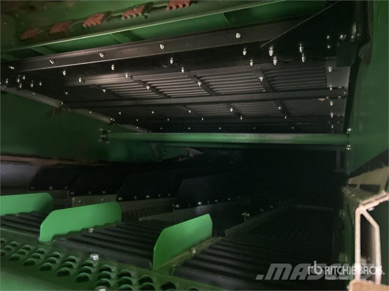 John Deere X9 1000 4x4 Combine Harvester Teraviljakombainid