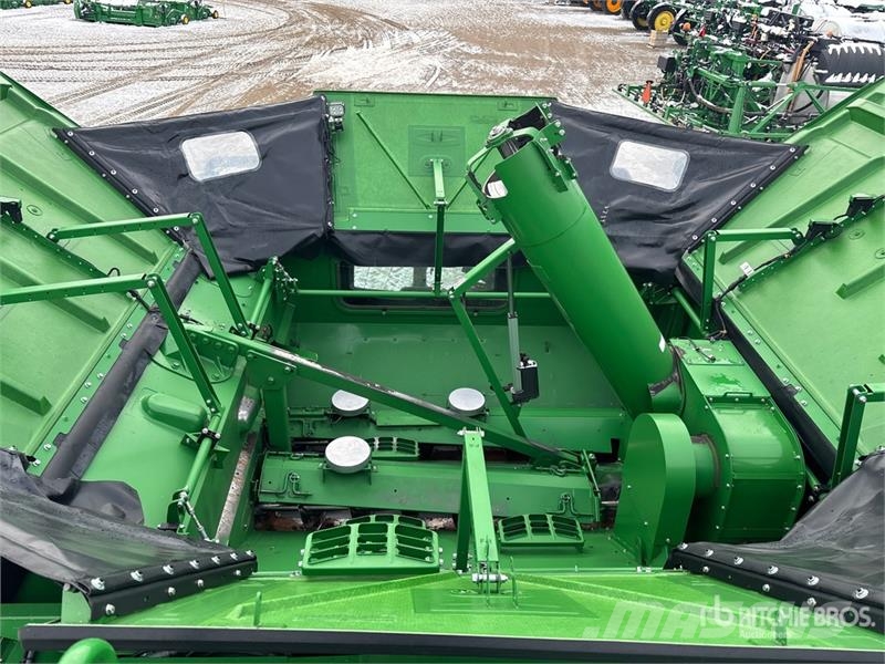 John Deere X9 1000 4x4 Combine Harvester コンバイン